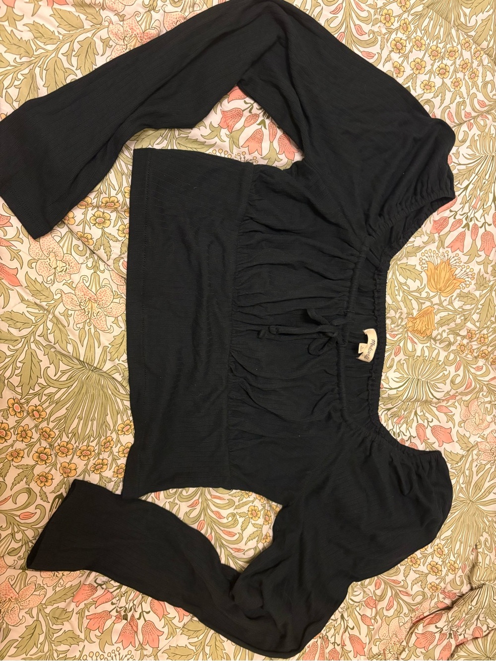 Black long sleeve crop Peasant Top